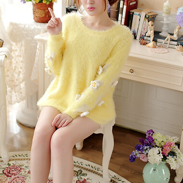 Three-dimensional Flowers Mohair Sweater
